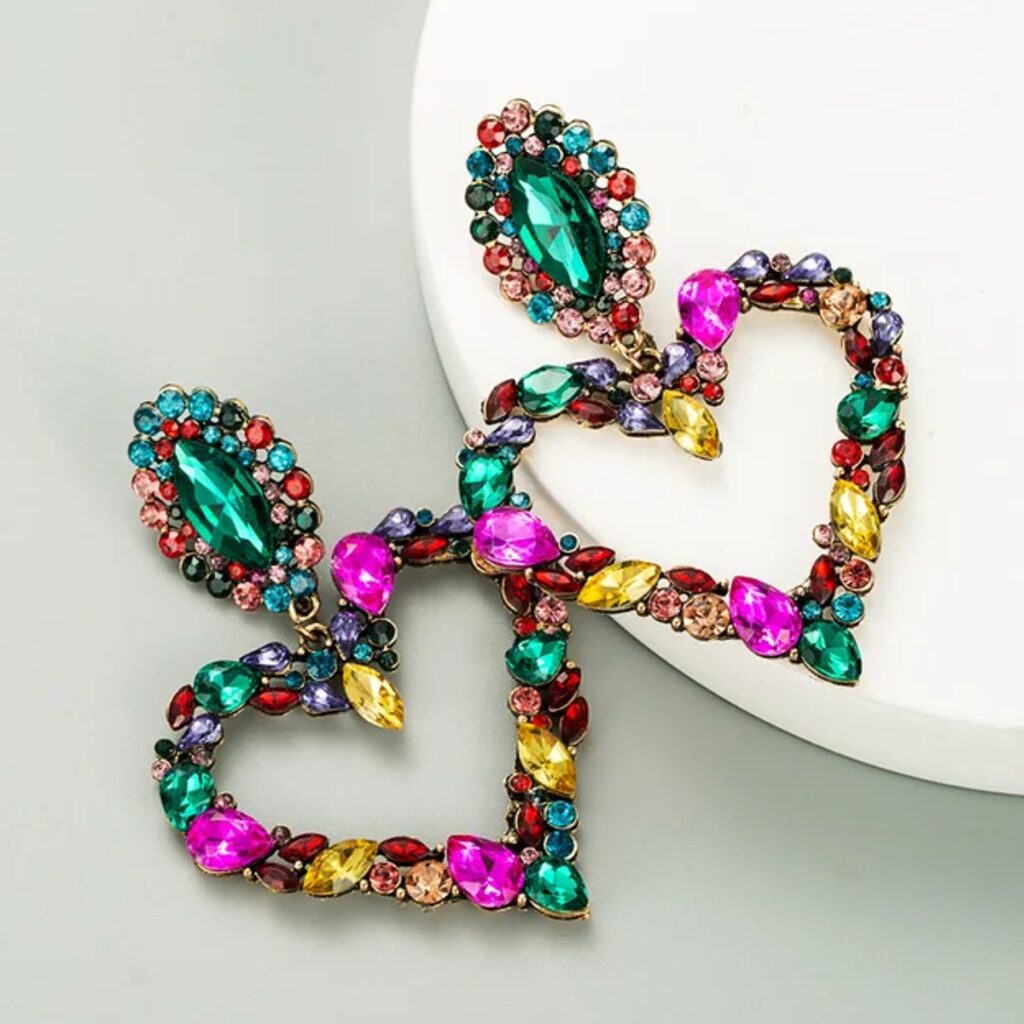 Exclusivos Aretes Corazón Multicolor