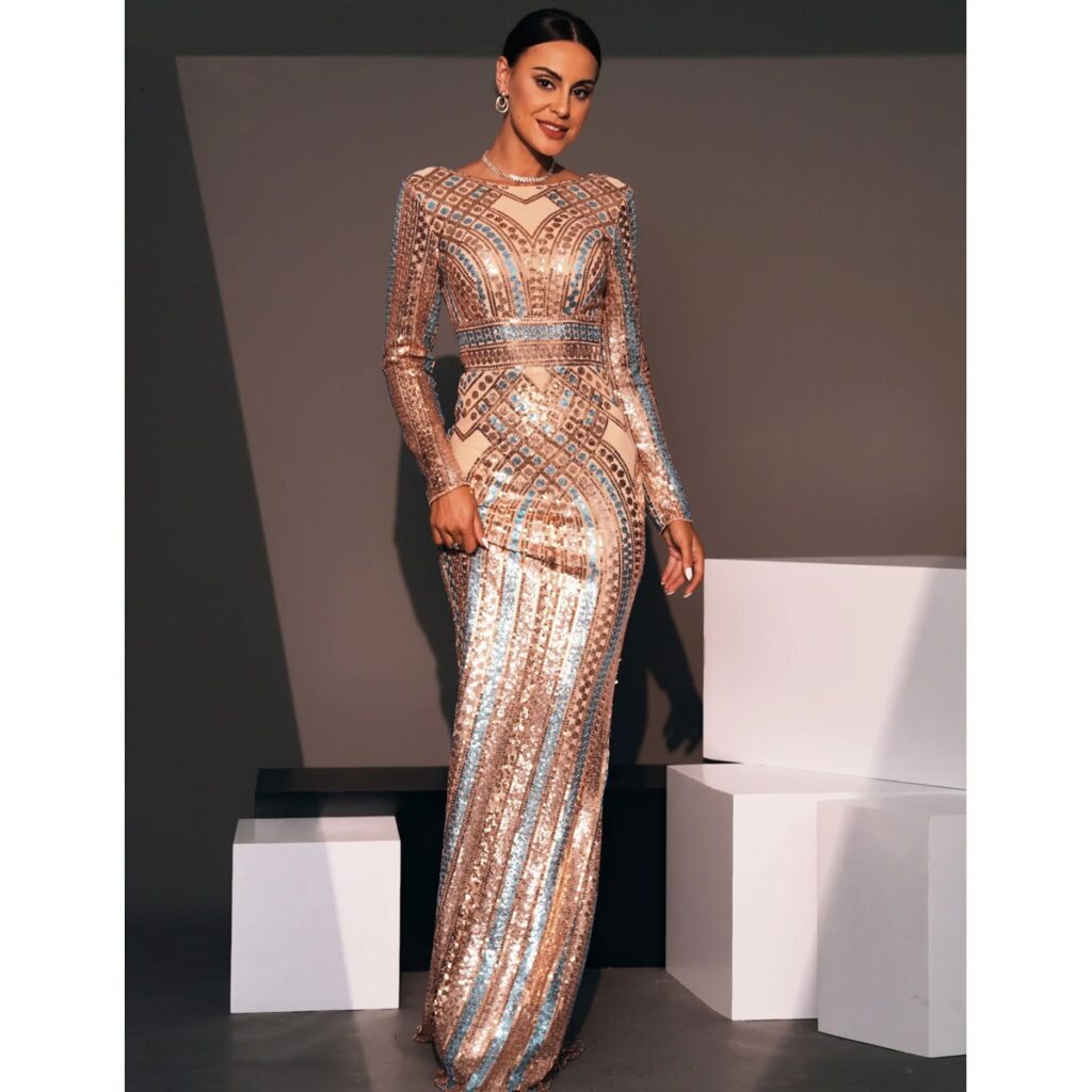 Exclusivo Vestido Largo Dorado