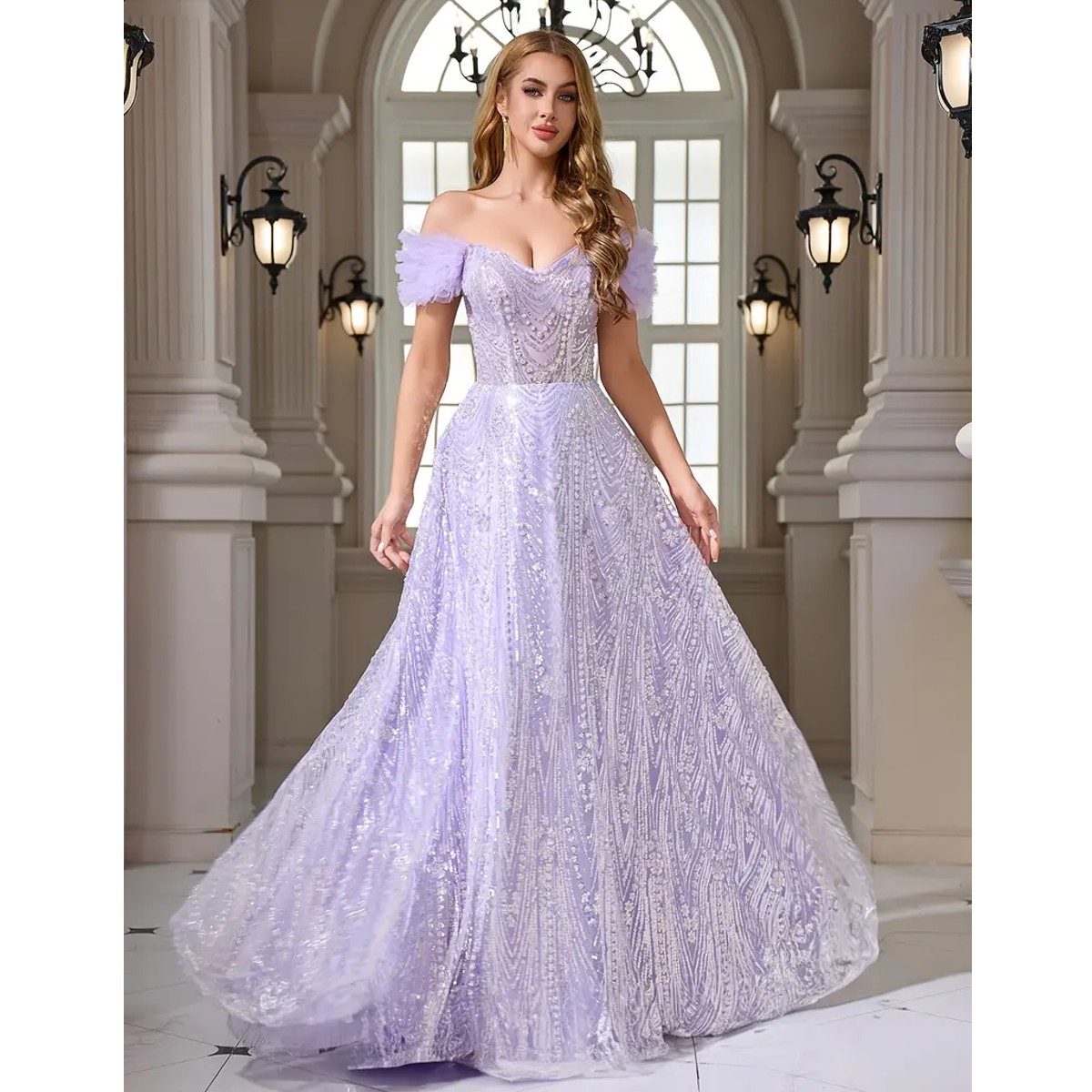 Exclusivo Vestido Lila con Plata de Lentejuelas