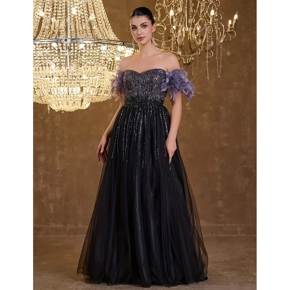 Exclusivo Vestido Negro con Lila de Lentejuelas - Imagen 6