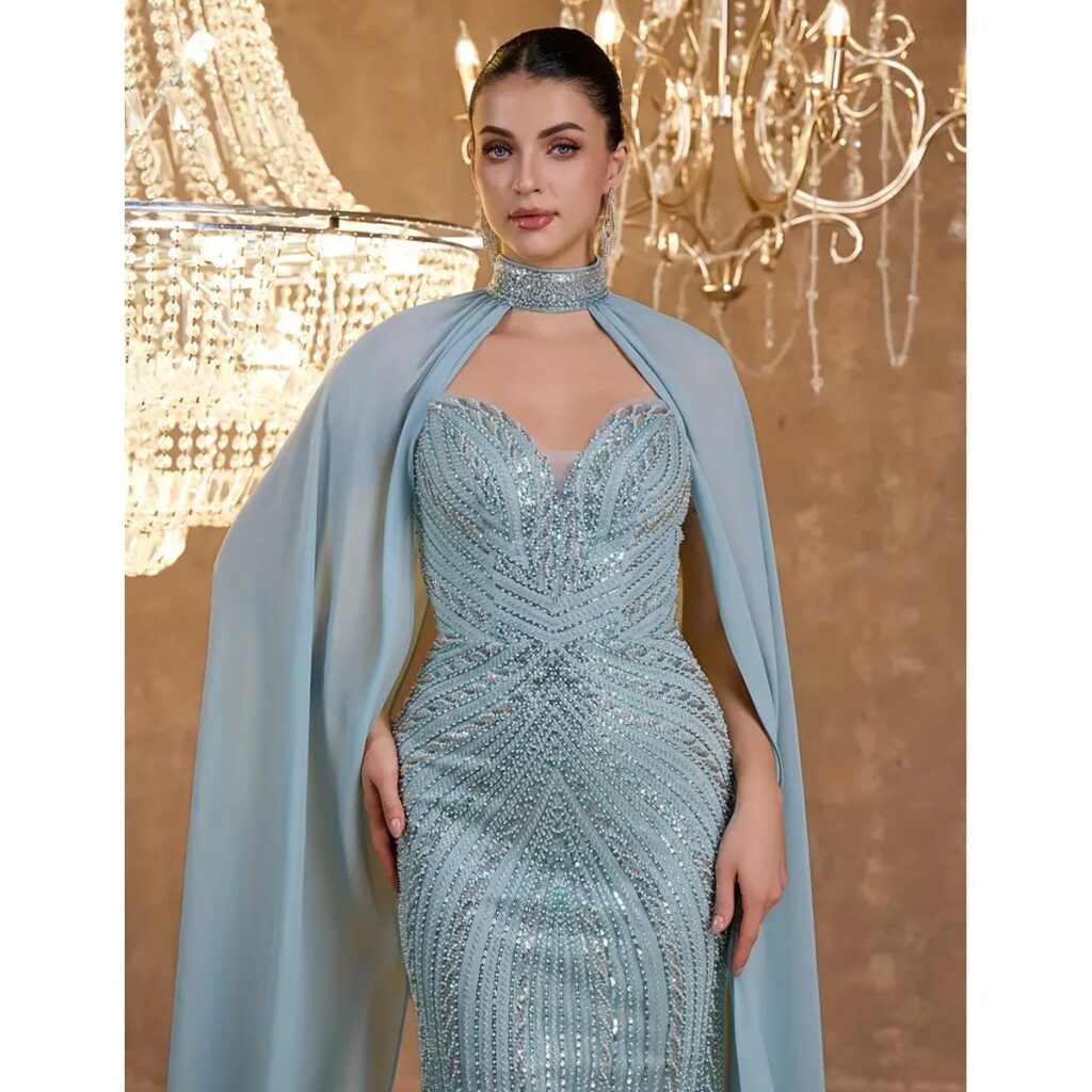 Exclusivo Vestido Celeste con Plata de Lentejuelas