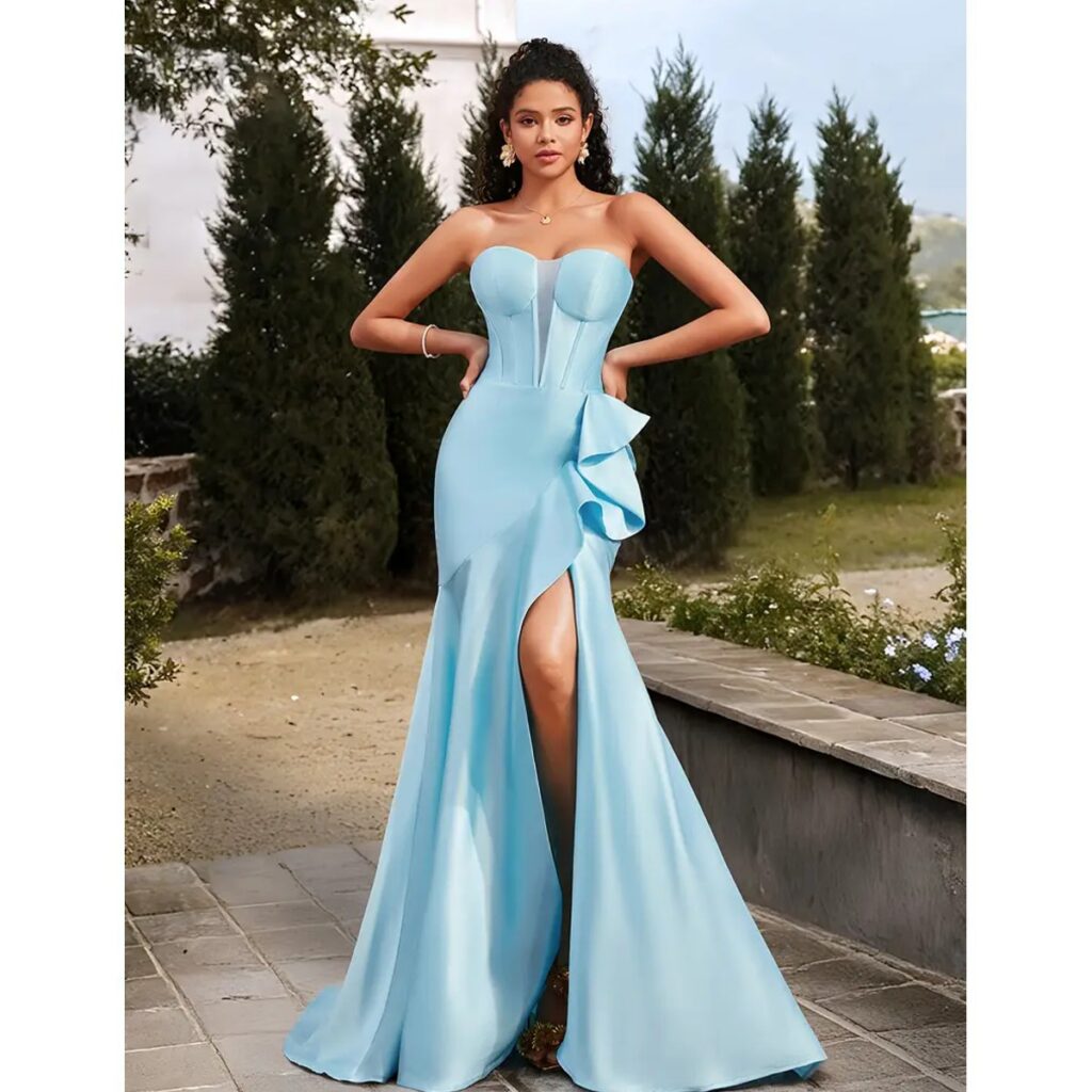 Exclusivo Vestido Celeste con Plata de Lentejuelas
