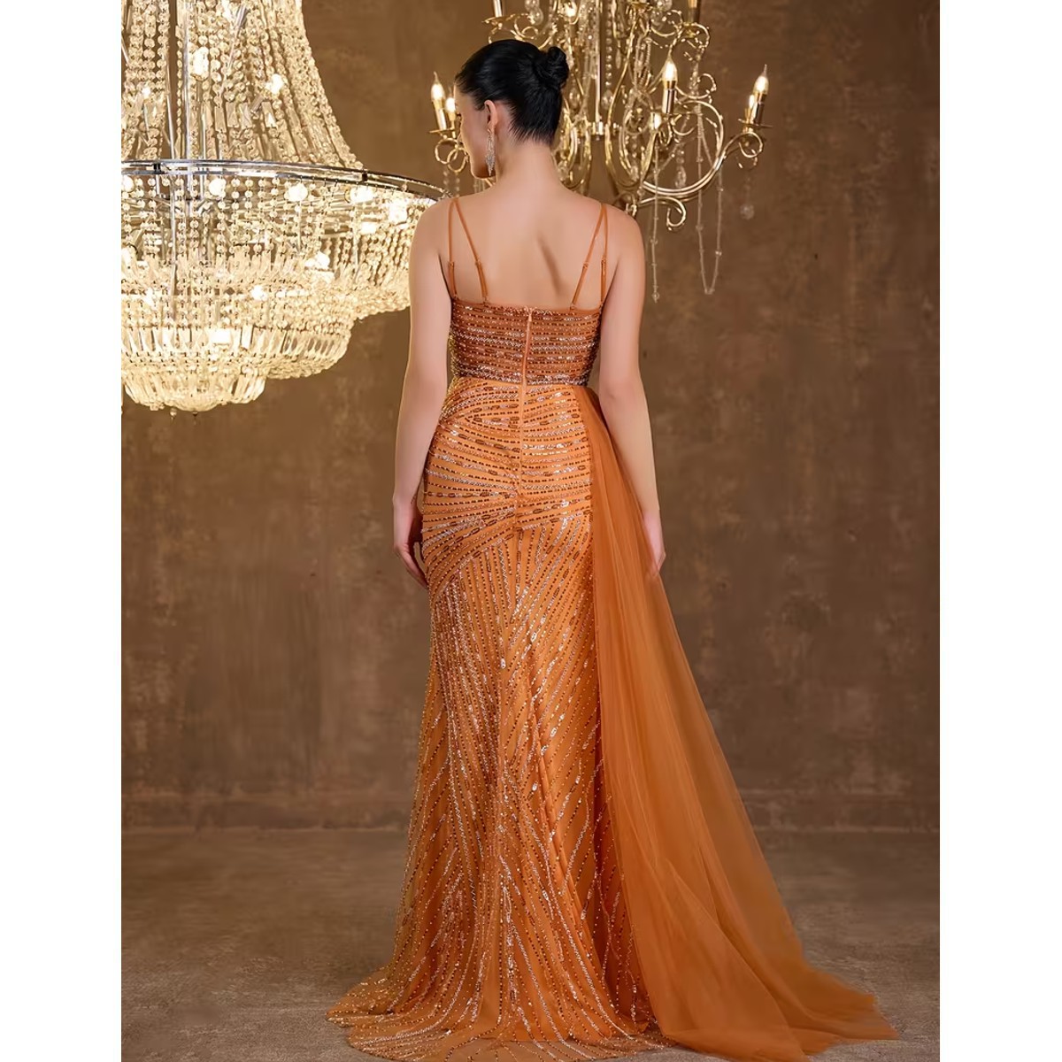 Exclusivo Vestido Naranja con Plata de Lentejuelas - Imagen 4