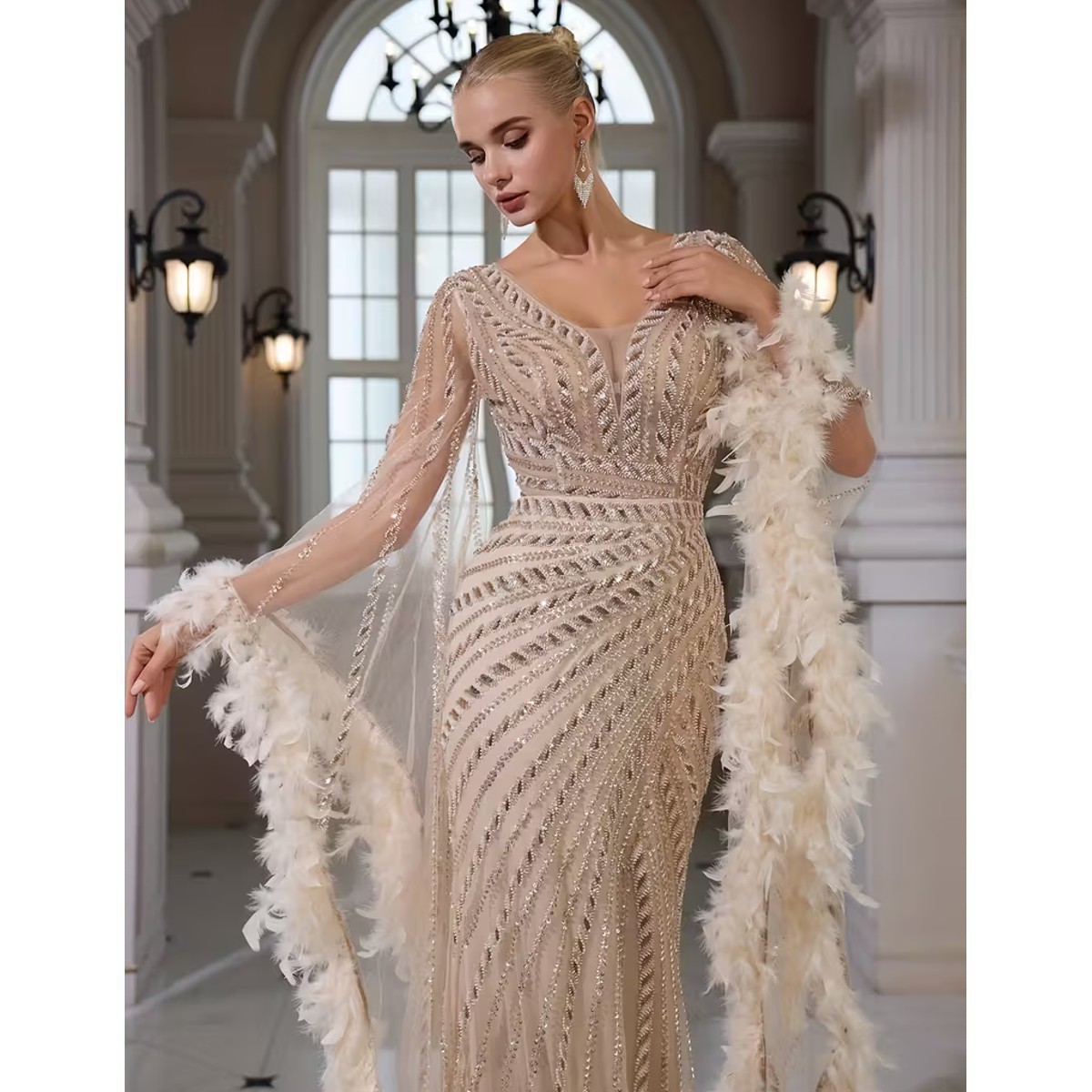 Exclusivo Vestido Nude con Plata de Lentejuelas - Imagen 3