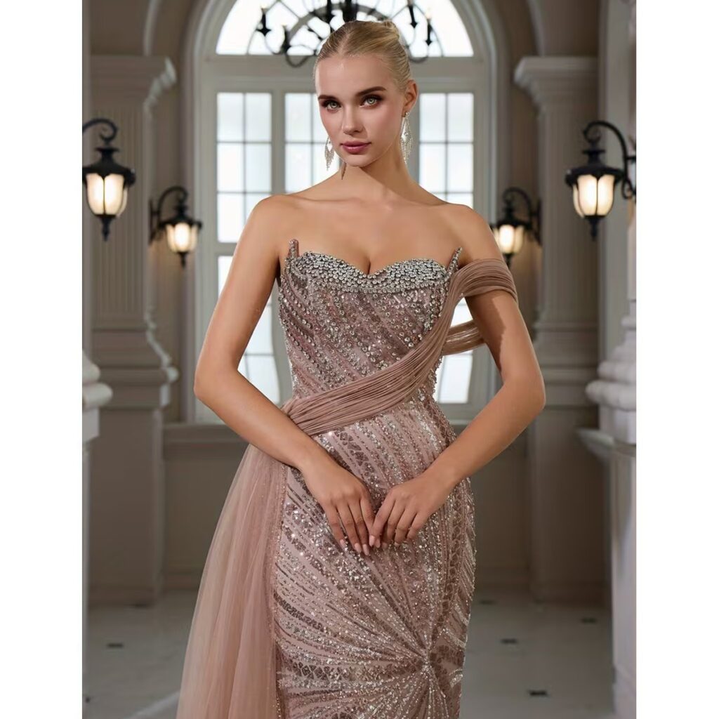 Exclusivo Vestido Nude con Plata de Lentejuelas