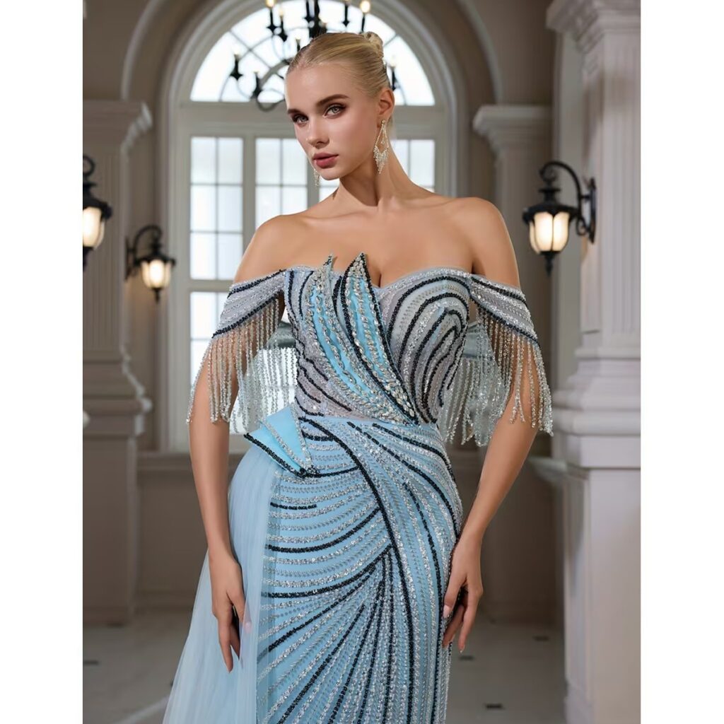 Exclusivo Vestido Celeste con Plata de Lentejuelas