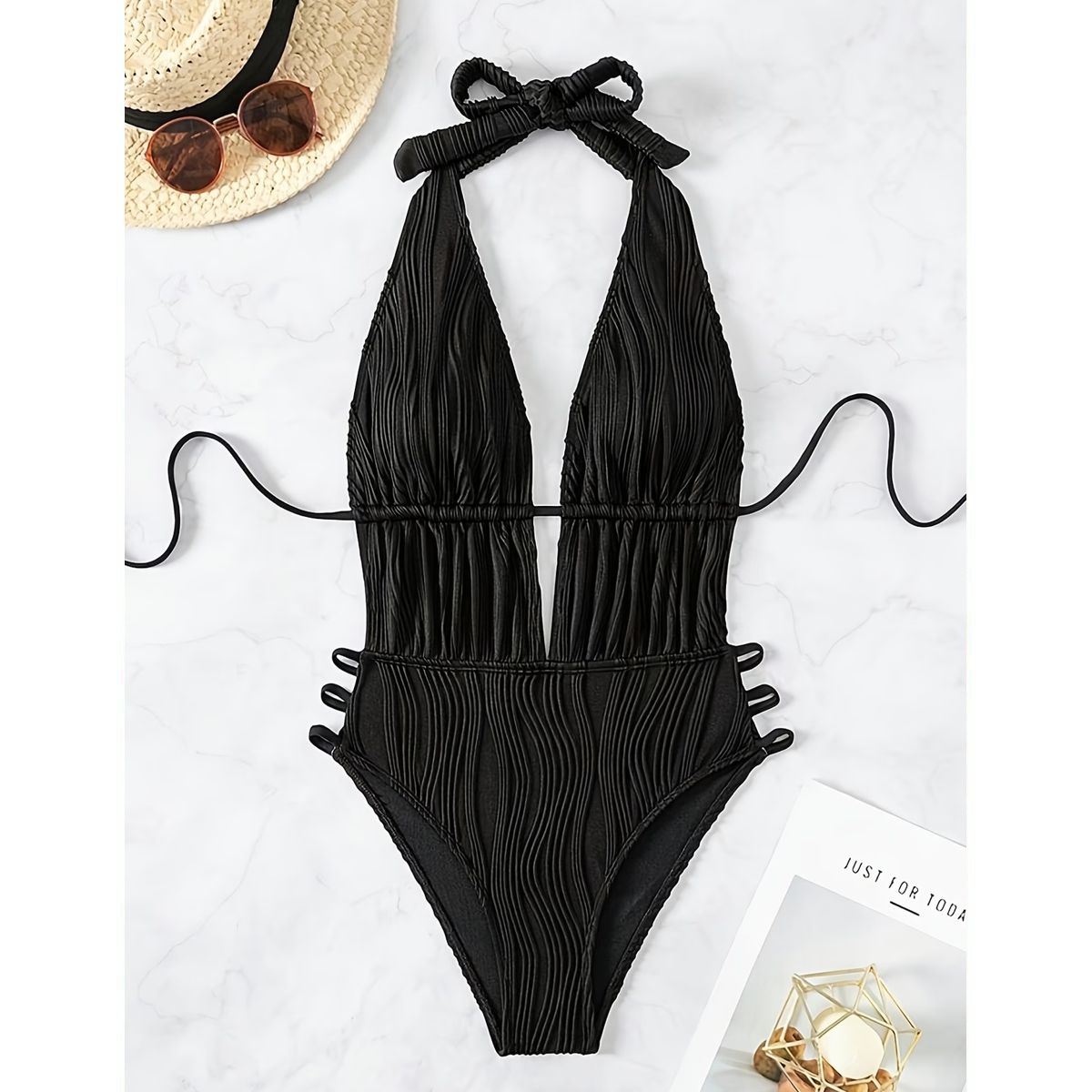 Monokini Negro con Escote Profundo y Detalle de Tiras en la Cintura - Imagen 3