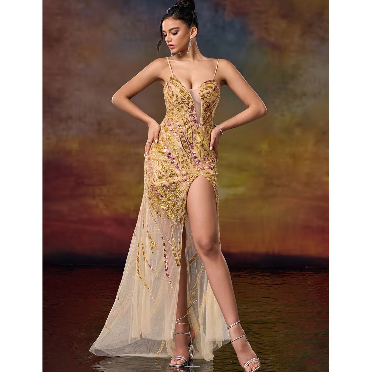 Exclusivo Vestido Dorado de Lentejuelas - Imagen 3