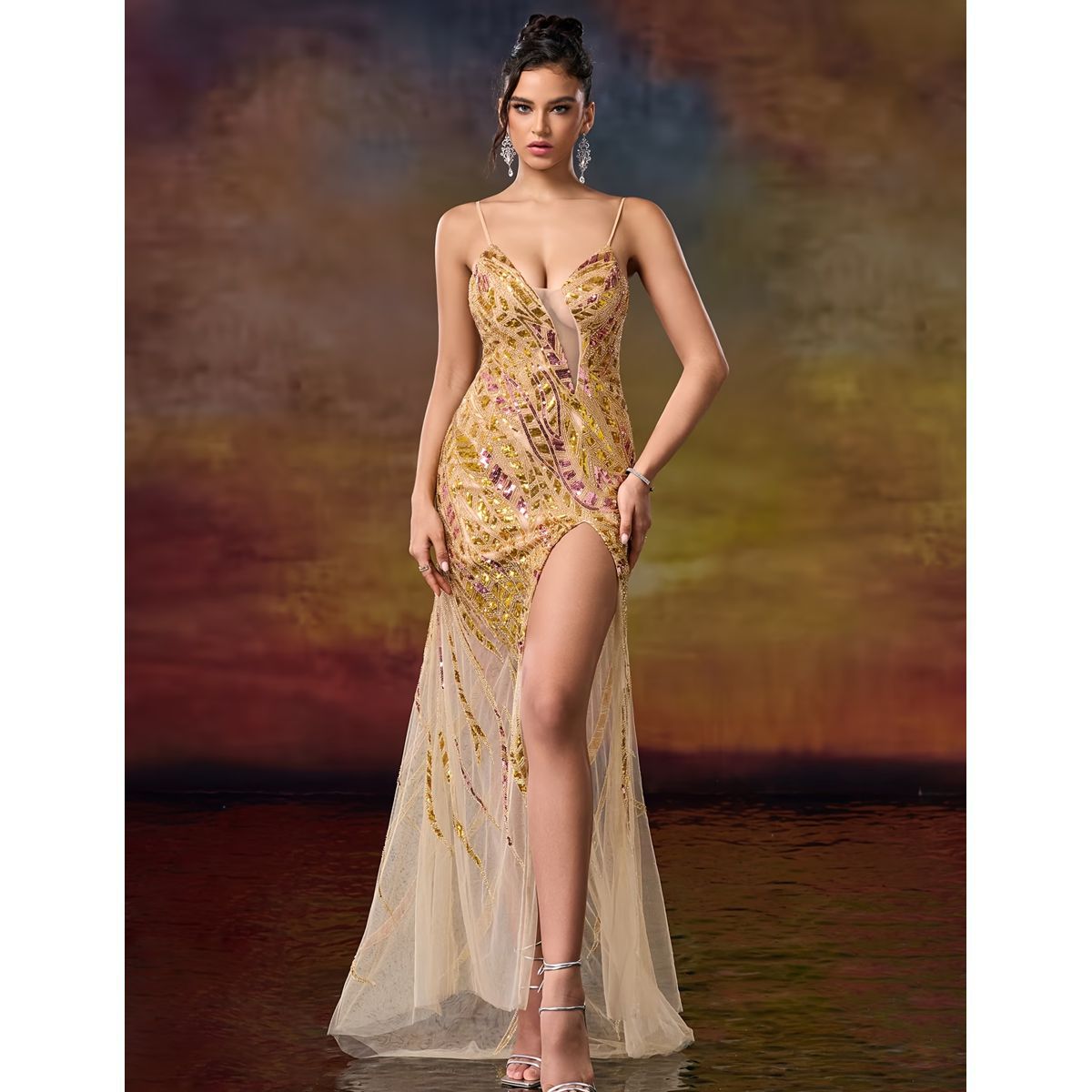 Exclusivo Vestido Dorado de Lentejuelas - Imagen 2