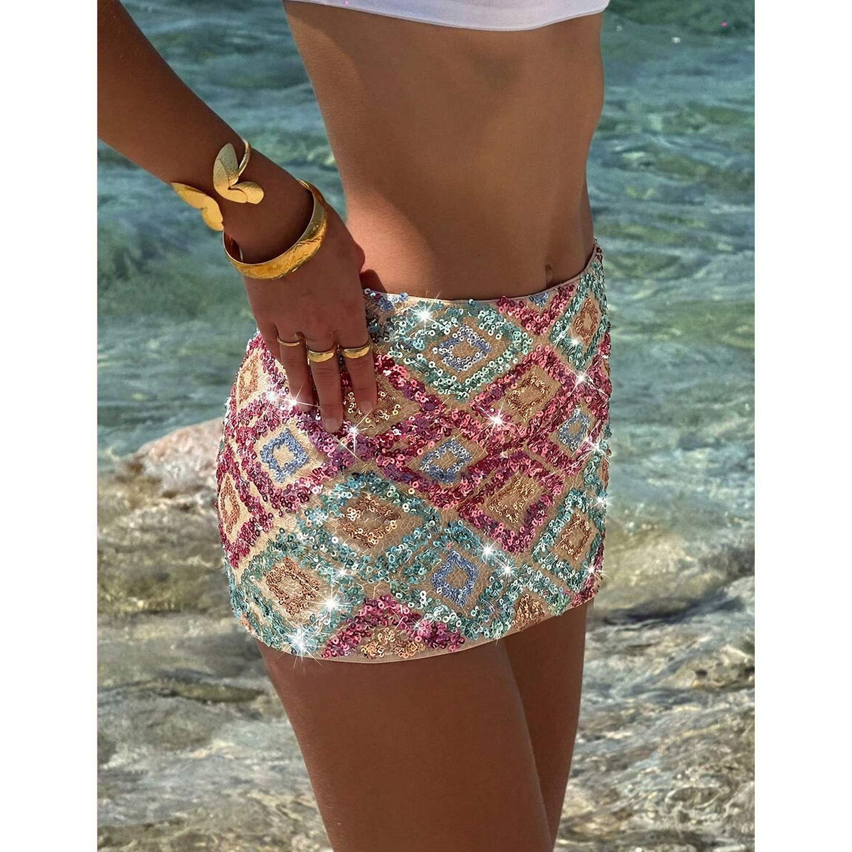 Falda Mini Multicolor de Lentejuelas con Diseño Geométrico