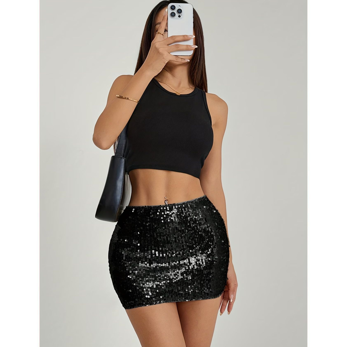 Falda Mini Negra de Lentejuelas con Silueta Ajustada - Imagen 4