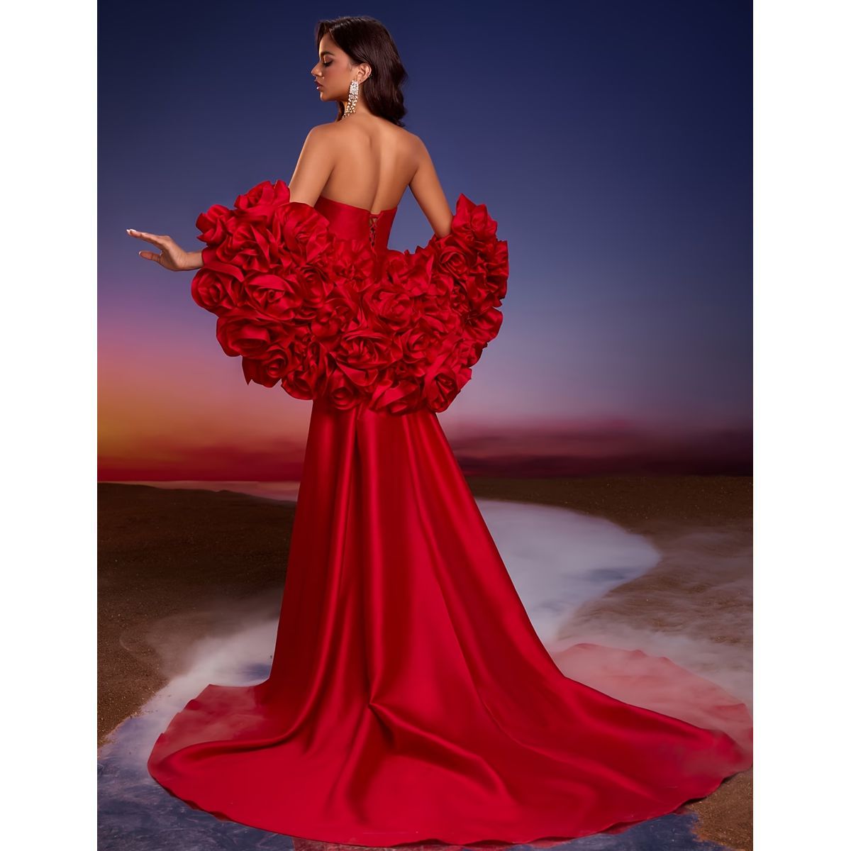 Vestido de Gala Rojo con Volantes Florales y Cola Dramática