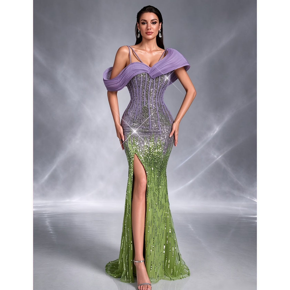 Vestido de Gala Lila con Brillos y Abertura