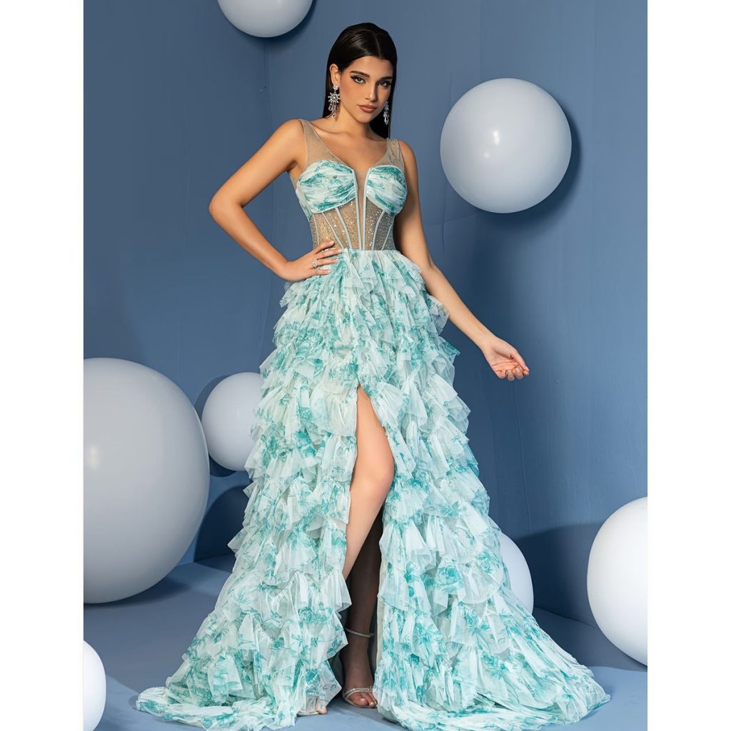 Vestido Largo Turquesa con Estampado Floral y Abertura