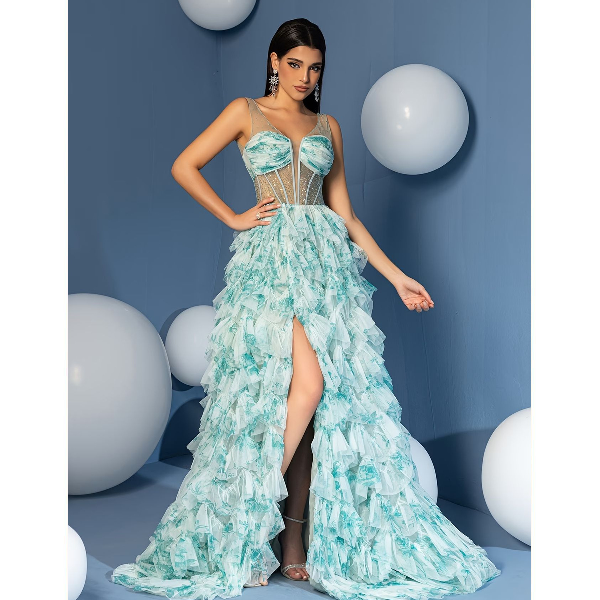 Vestido Largo Turquesa con Estampado Floral y Abertura
