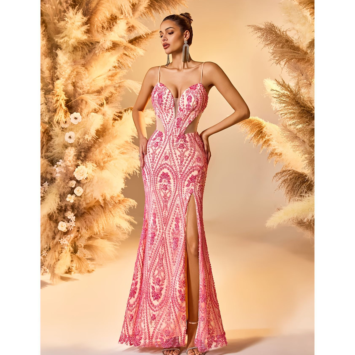 Vestido Largo Rosa con Encaje y Detalles Florales - Imagen 4